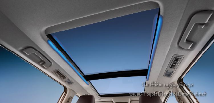 Toyota Innova Cross NoiThat 7