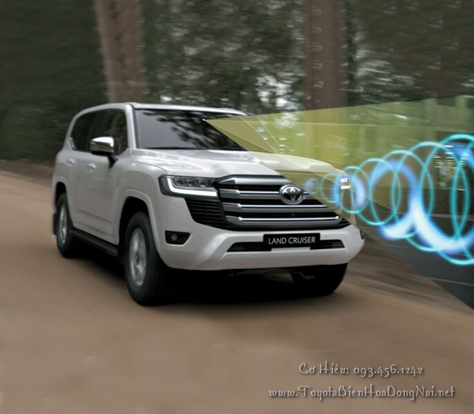 Toyota Land Cruiser VX300 AnToan 4