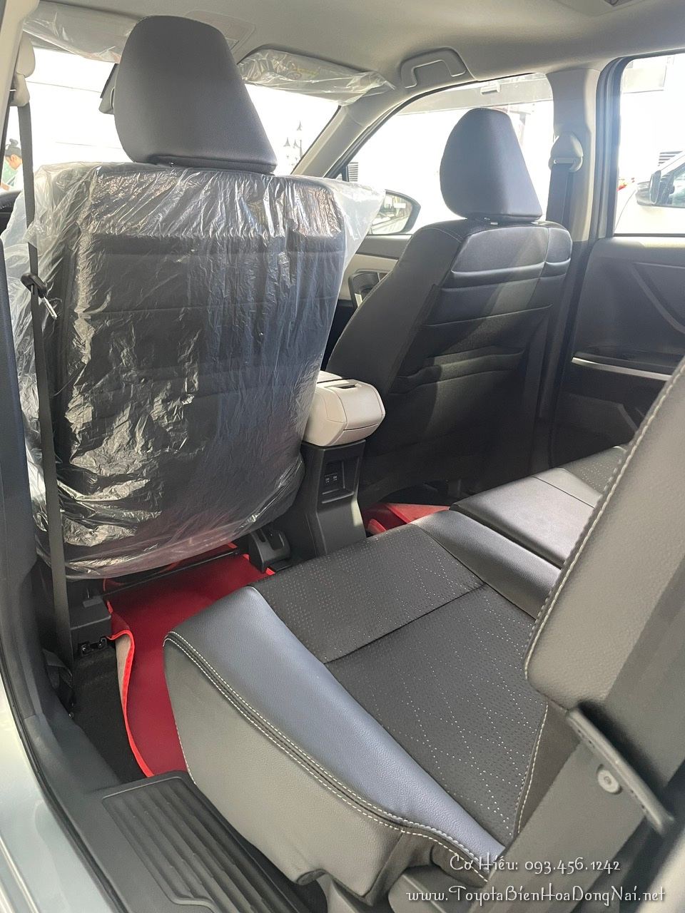 Toyota Veloz Cross HinhChupXe 15